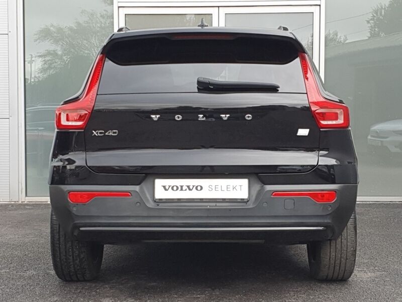 More views of Volvo XC40