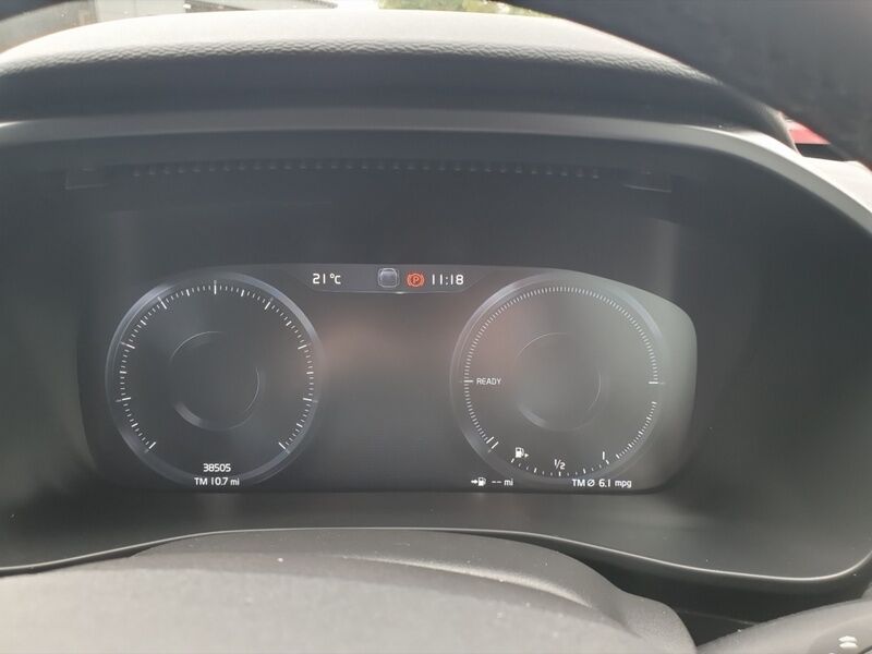 More views of Volvo XC40