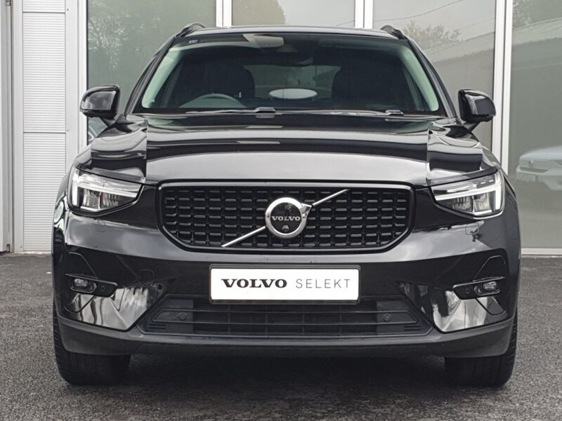 More views of Volvo XC40