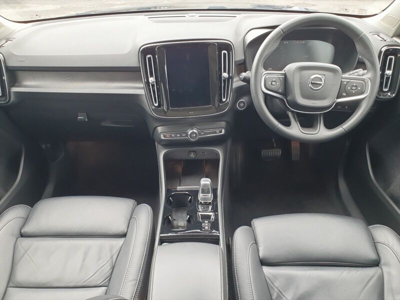 More views of Volvo XC40