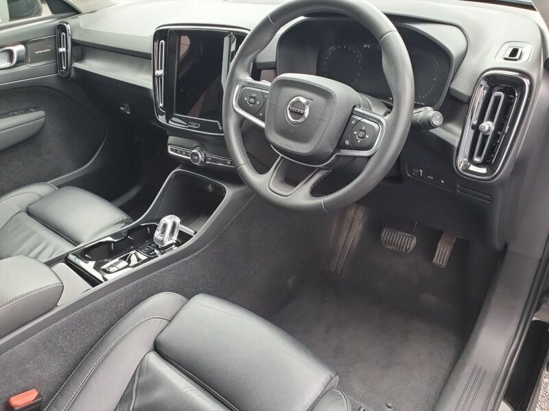 More views of Volvo XC40
