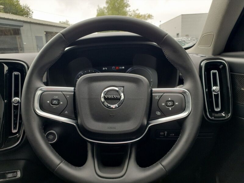 More views of Volvo XC40