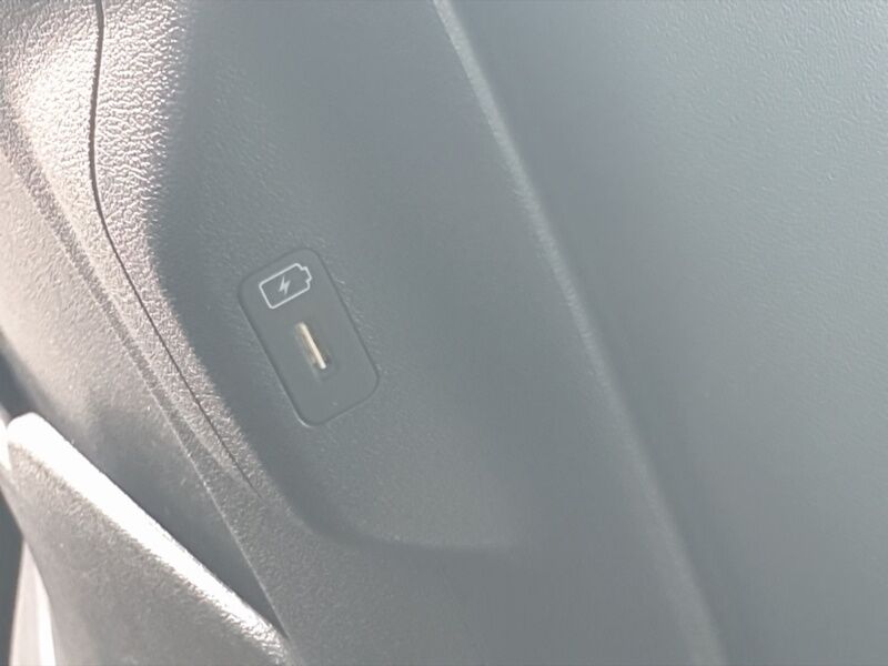 More views of Kia EV6