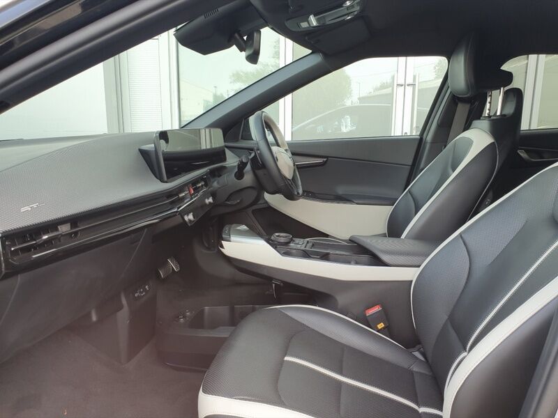 More views of Kia EV6