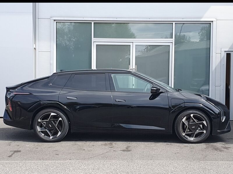 More views of Kia EV4