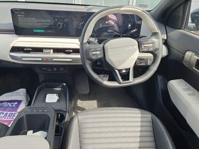 More views of Kia EV4