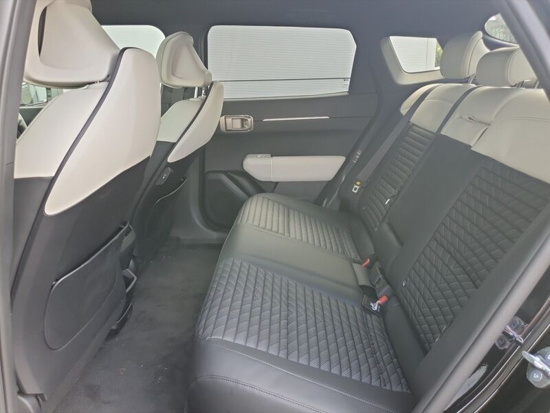 More views of Kia EV4