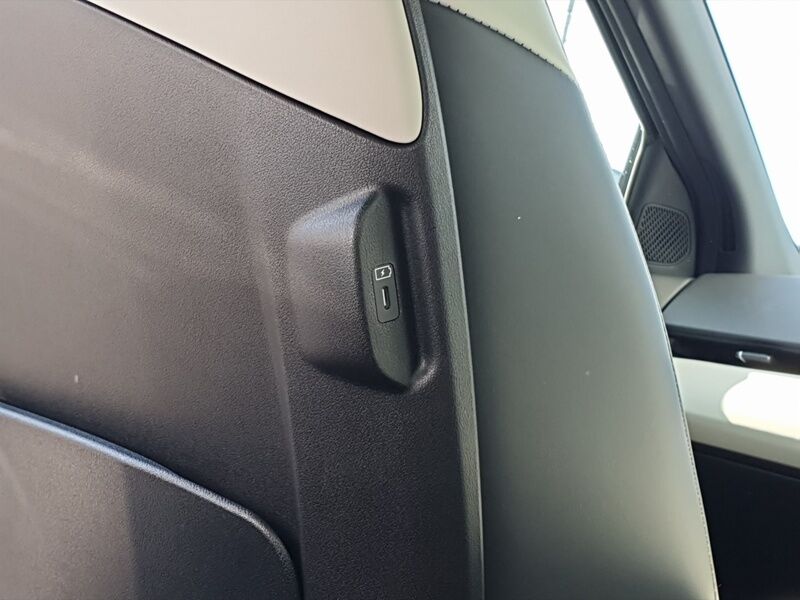 More views of Kia EV4
