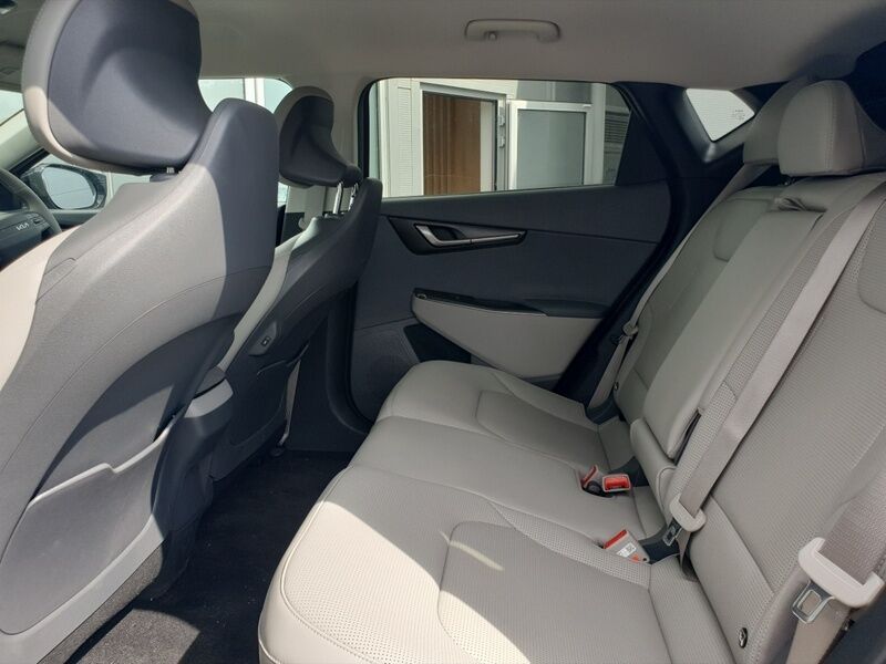 More views of Kia EV6
