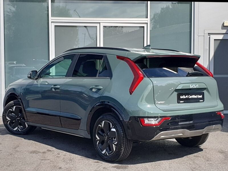 More views of Kia Niro