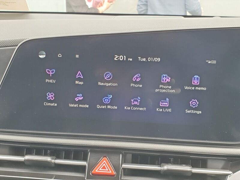 More views of Kia Niro
