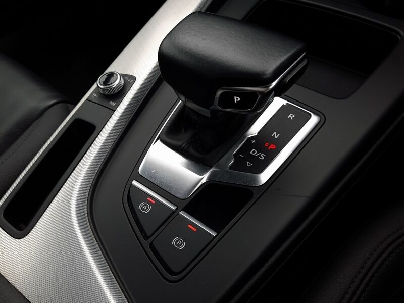 More views of Audi A4