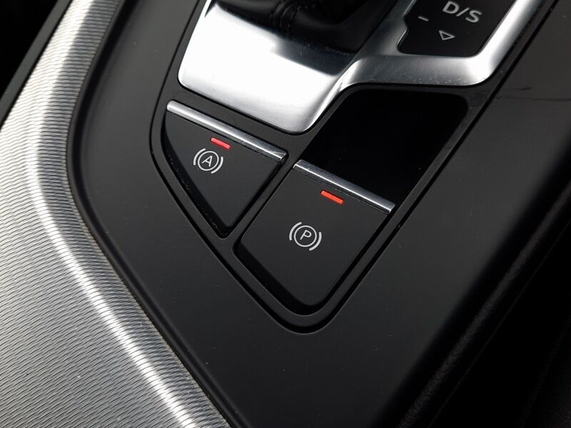 More views of Audi A4