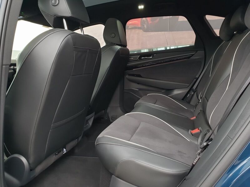 More views of Volkswagen ID.7