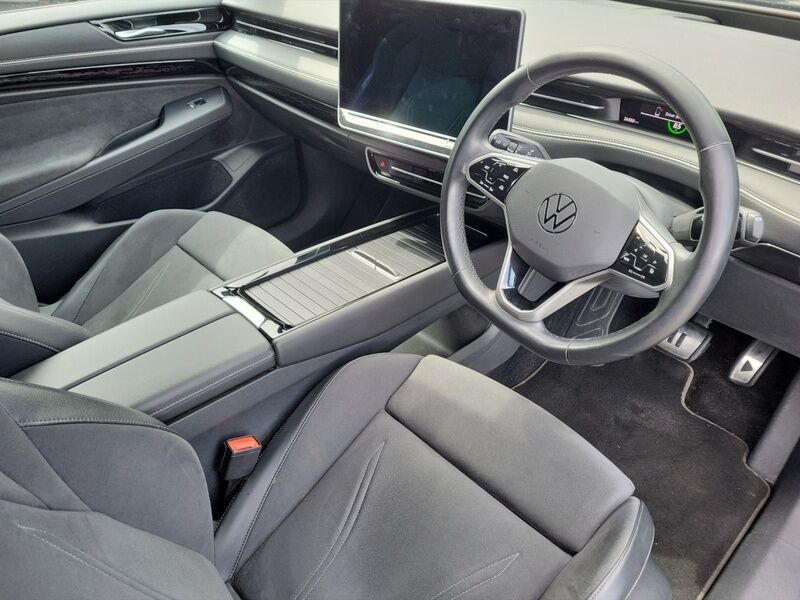 More views of Volkswagen ID.7