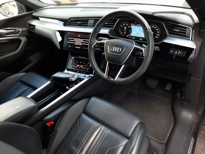 More views of Audi e-tron