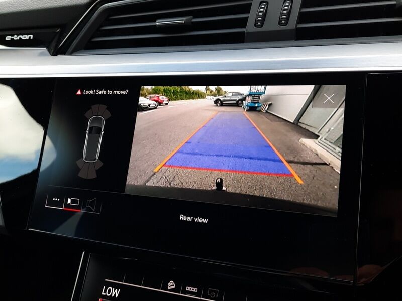 More views of Audi e-tron