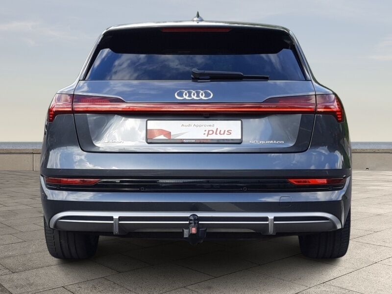 More views of Audi e-tron