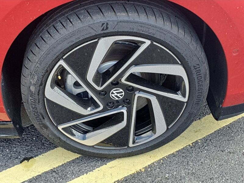 More views of Volkswagen ID.7