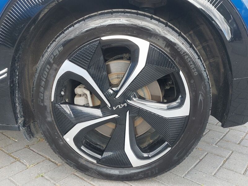 More views of Kia EV6