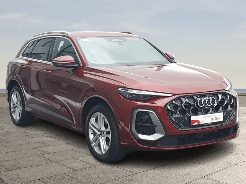 More views of Audi Q5