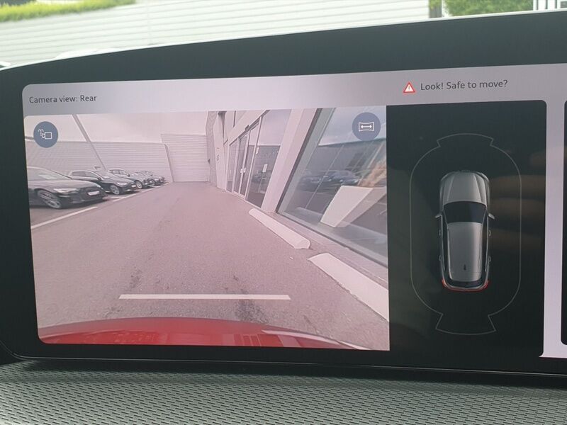More views of Audi Q5