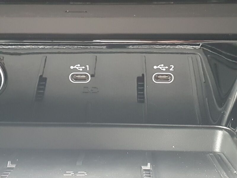 More views of Audi Q5
