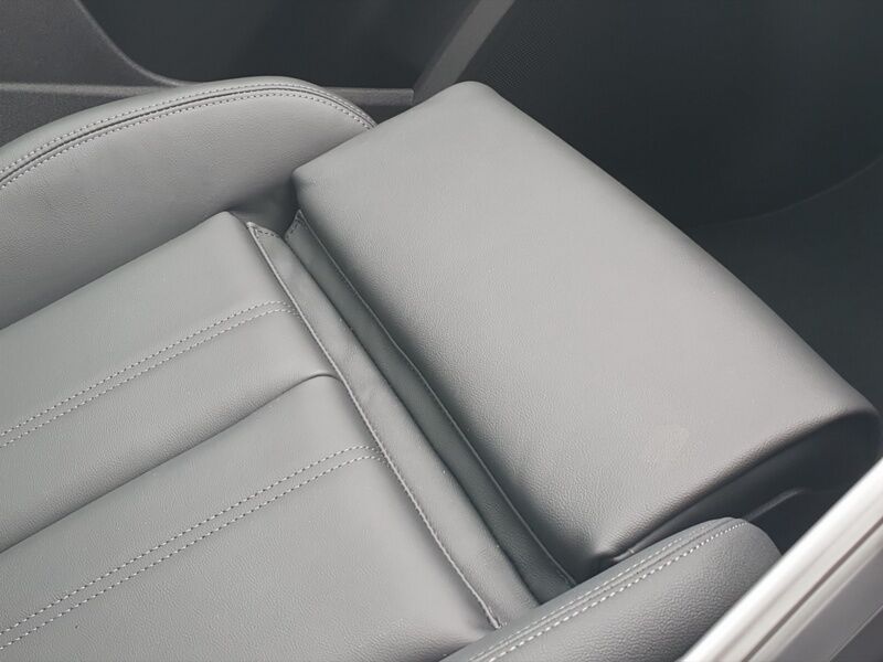 More views of Audi Q5