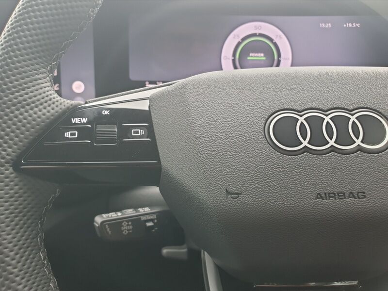 More views of Audi Q5