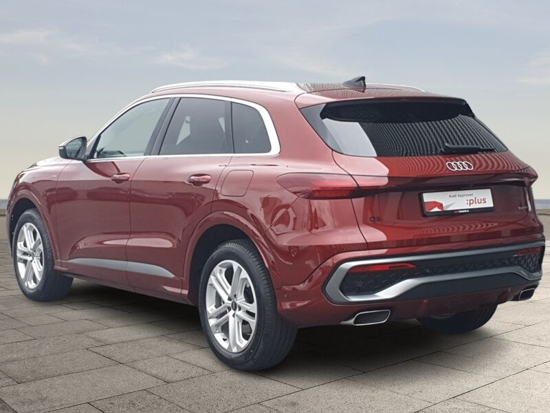 More views of Audi Q5