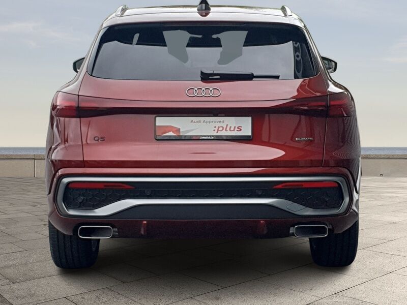 More views of Audi Q5