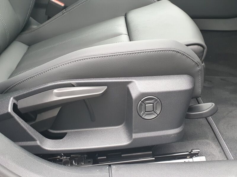More views of Audi A6