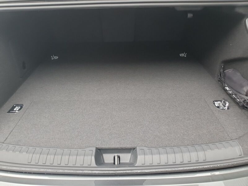 More views of Audi A6