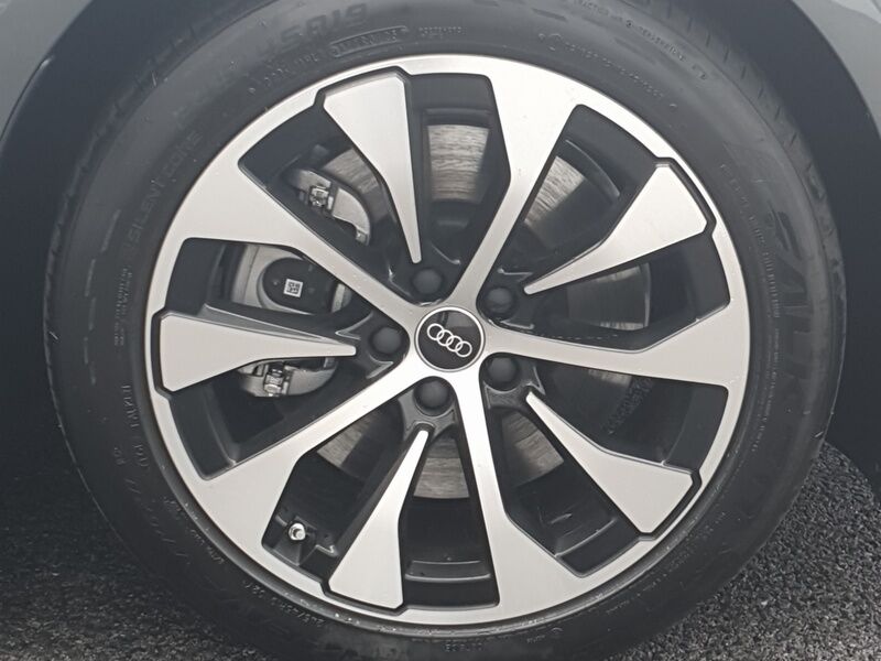 More views of Audi A6