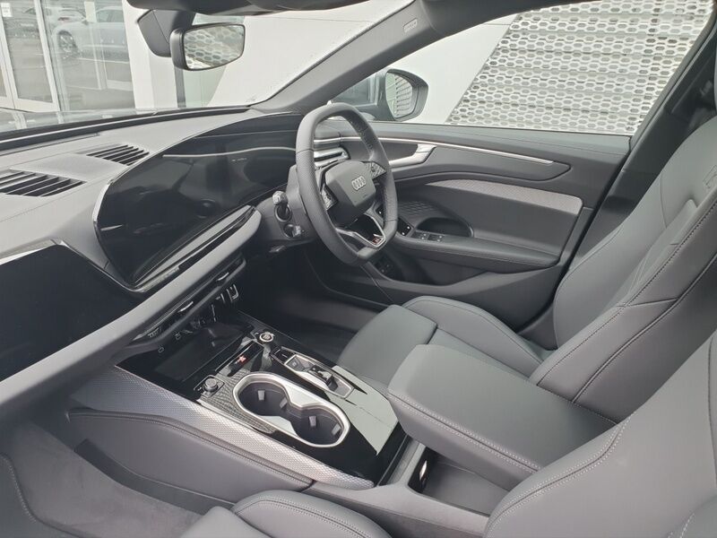 More views of Audi A6