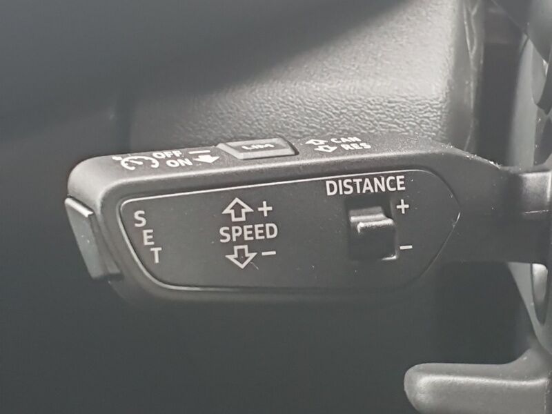 More views of Audi Q5