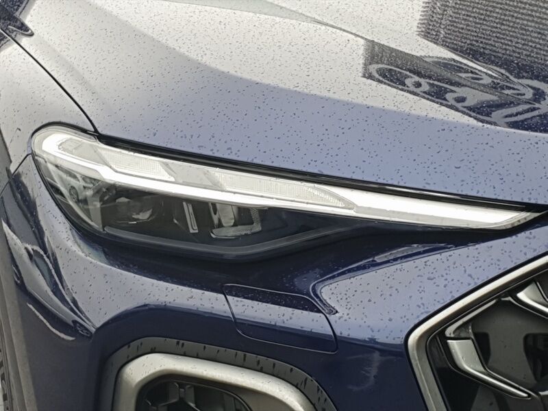 More views of Audi Q5
