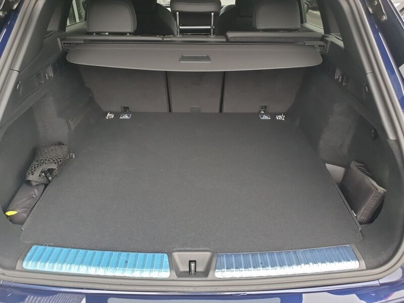 More views of Audi Q5