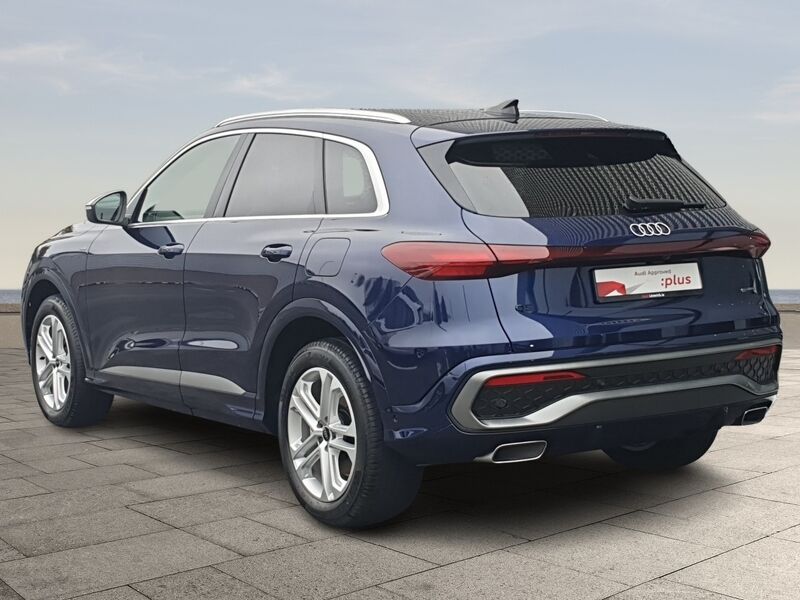 More views of Audi Q5
