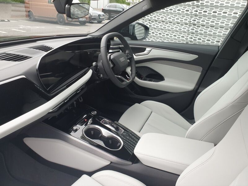 More views of Audi A6