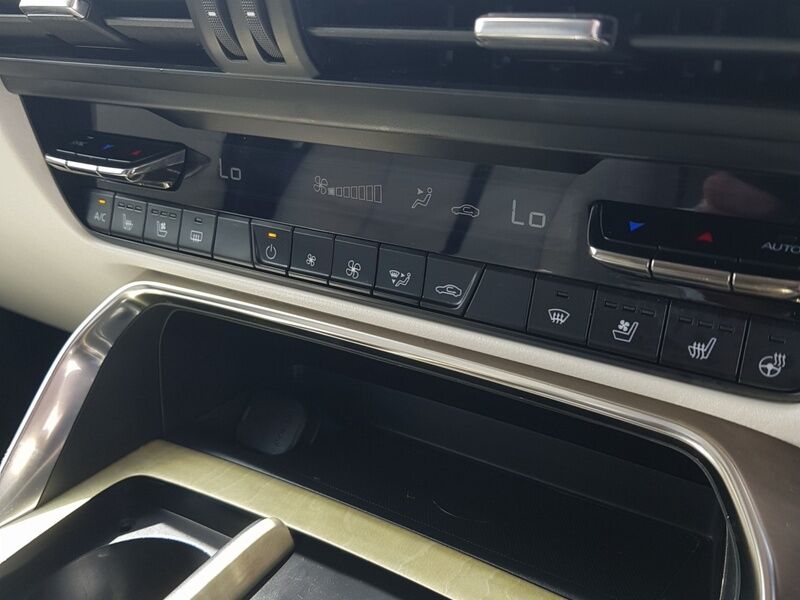 More views of Mazda CX-60