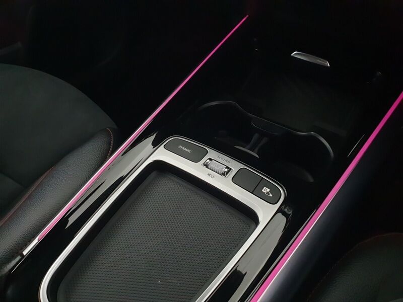 More views of Mercedes-Benz GLA
