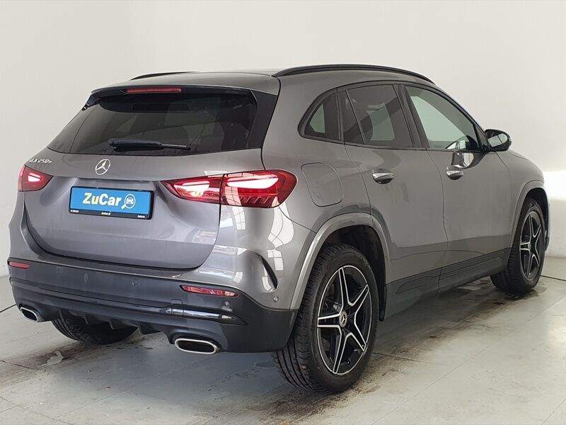 More views of Mercedes-Benz GLA