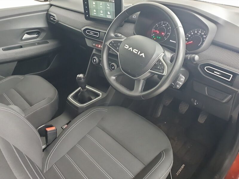 More views of Dacia Jogger