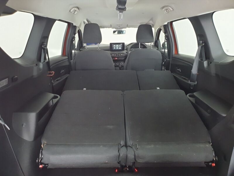 More views of Dacia Jogger