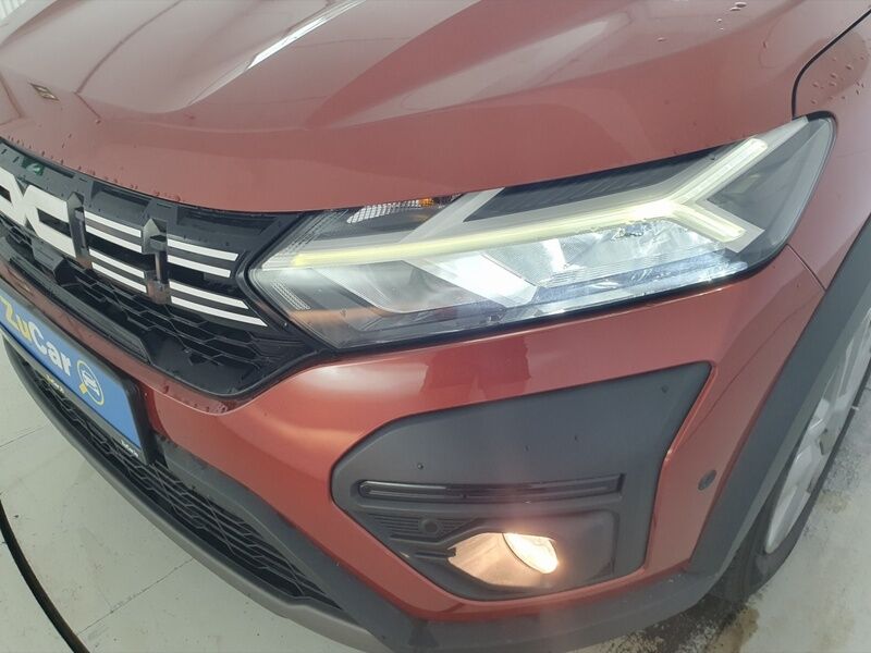 More views of Dacia Jogger