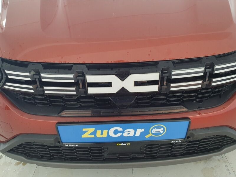 More views of Dacia Jogger