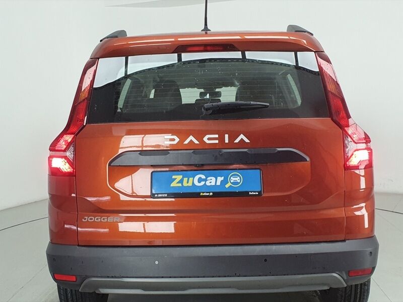 More views of Dacia Jogger