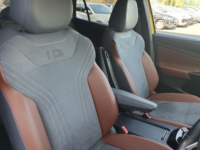 More views of Volkswagen ID.4