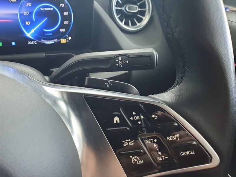 More views of Mercedes-Benz EQA